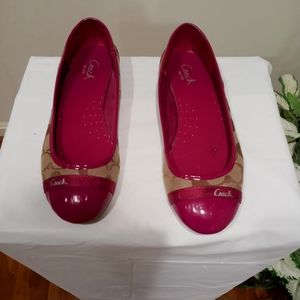 Coach Signature Ballet Flats Size 7.5B